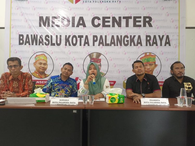 Sepasang Kekasih Jadi Tersangka Penyalahgunaan Hak Suara