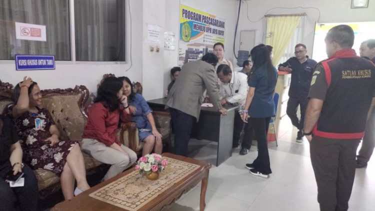 Jaksa Turut Geledah Rumah Mantan Pejabat dan Staf UPR