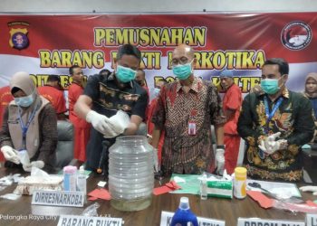 Polda Kalteng Musnahkan 798 Gram Sabu dan 28,49 Gram Ganja