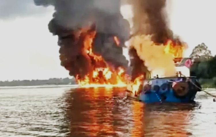 Tiga ABK Dikabarkan Tewas Dalam Insiden Meledaknya Tugboat