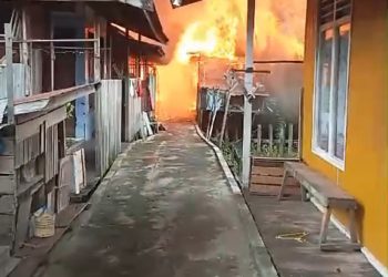 Kebakaran di Flamboyan Diduga Akibat Kelalaian