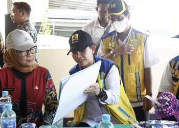 Hera Minta Proyek Drainase Selesai Tepat Waktu