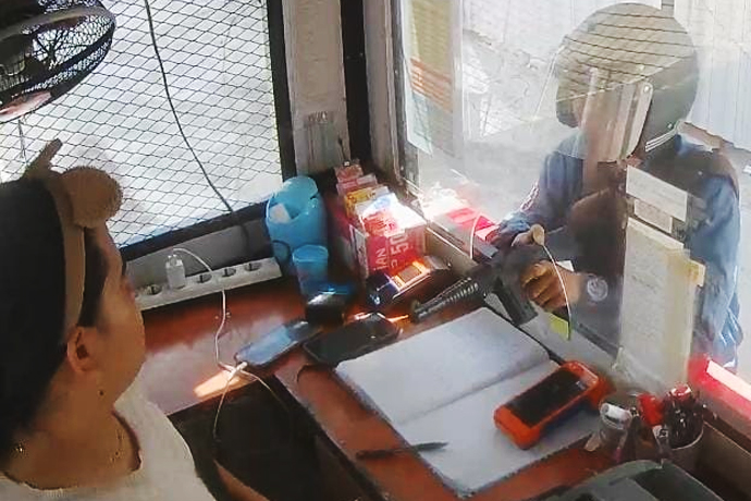 Pakai Senpi Mainan, Pria Ini Coba Rampok Gerai BRILink di Jalan Tilung