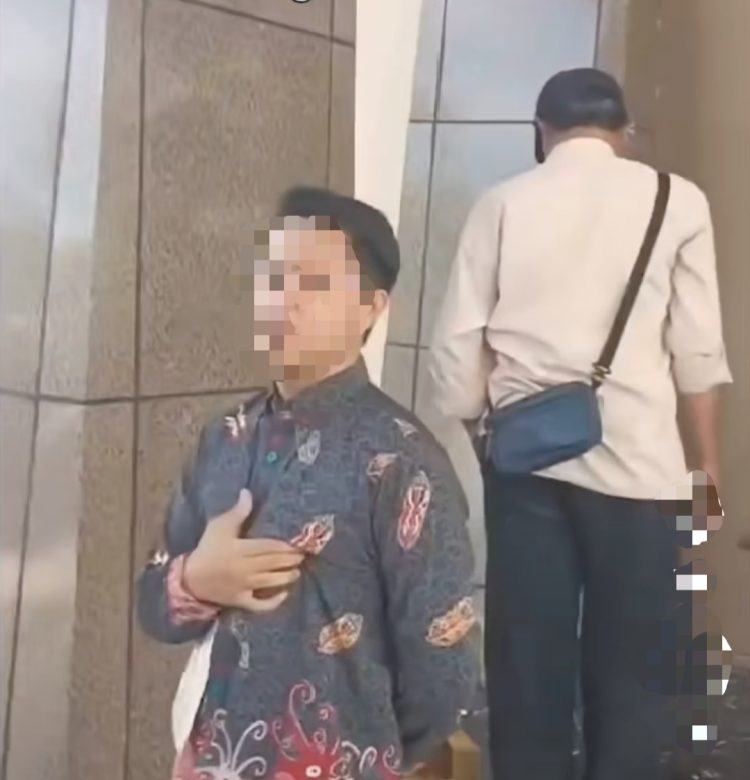 Viral! Oknum KPPS di Kapuas Diduga Melakukan Kecurangan