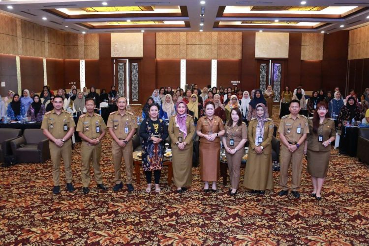 DPMD Kalteng Latih Perempuan untuk Tingkatkan Ekonomi Keluarga