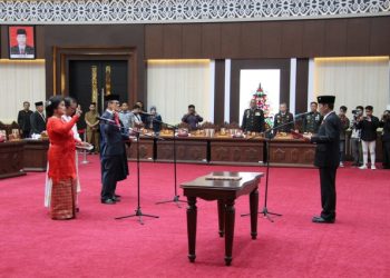 DPRD Kalteng Lantik PAW Pengganti Wiyatno dan Alfian 