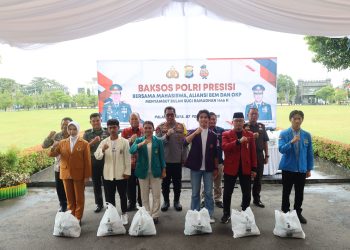 Polda Kalteng Bagikan 2.200 Paket Sembako