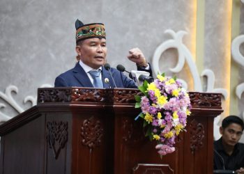 Gubernur Paparkan 100 Hari Kerja di Rapat Paripurna DPRD