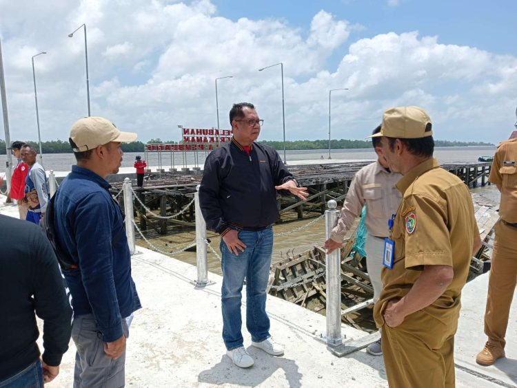 Dislutkan Buka Gerai Layanan Perizinan Bagi Nelayan Kecil
