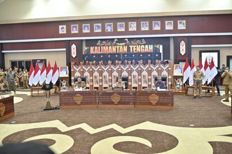 Gubernur Tekankan Pendidikan Gratis untuk Generasi Muda