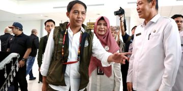 Menhut Kunjungi Konservasi Orang Utan di Pulang Pisau