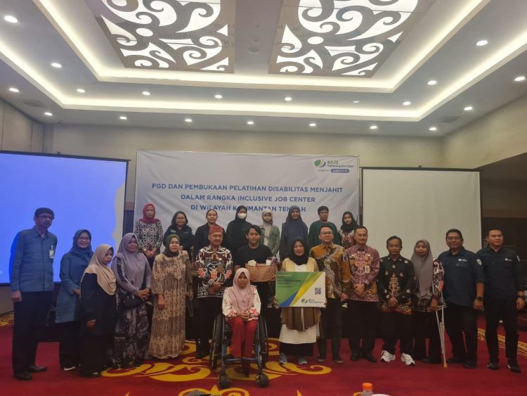 Disnakertrans Buka Pelatihan Menjahit Bagi Penyandang Disabilitas