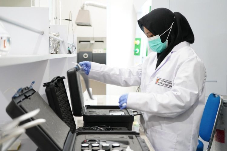 UPT Laboratorium Lingkungan DLH Kalteng Raih Akreditasi dari KAN