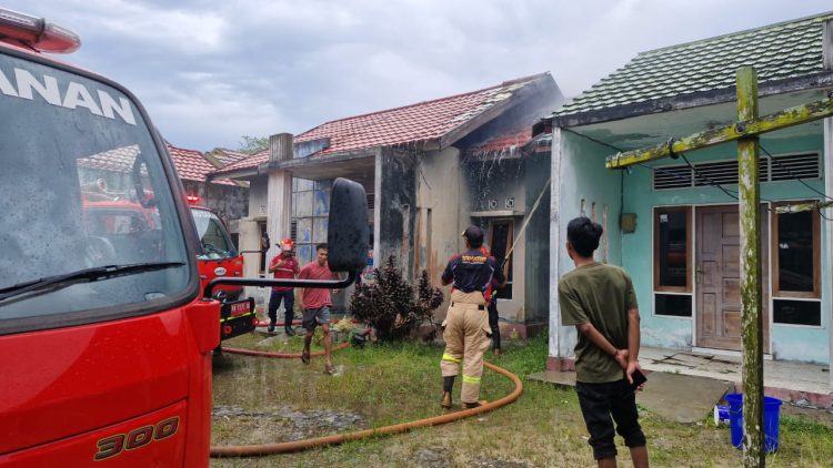 Rumah di Menteng Nyaris Ludes Terbakar, Penghuninya Tak Sadar karena Sedang Kerjakan Skripsi