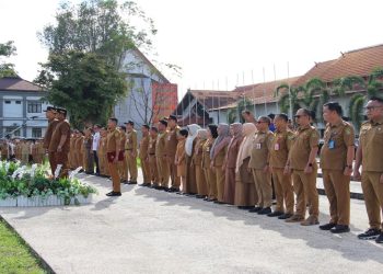 Bupati Pimpin Apel Besar Gabungan   