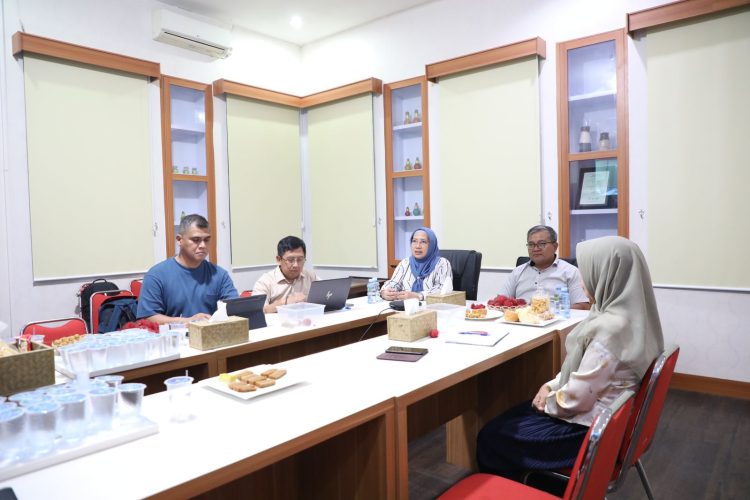 Dinas TPHP Kalteng Gelar Rapat Pengawasan Cetak Sawah