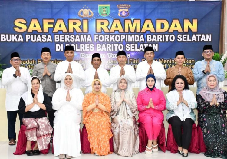 Bupati Hadiri Buka Puasa Bersama di Polres Barsel  