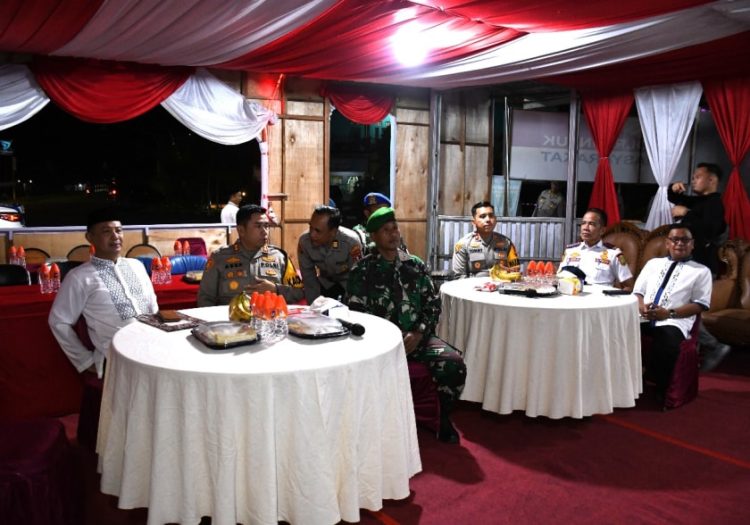 Bupati Apresiasi Kinerja Personel Gabungan Amankan Malam Takbiran