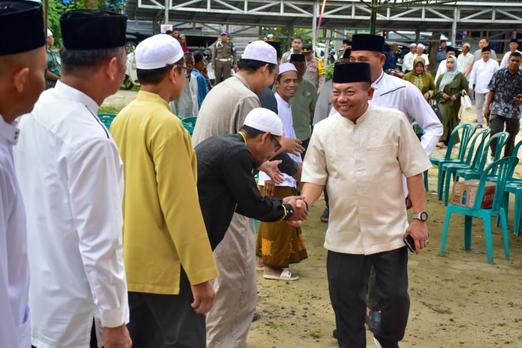 Bupati Gelar Safari Ramadan di Desa Saka Batur