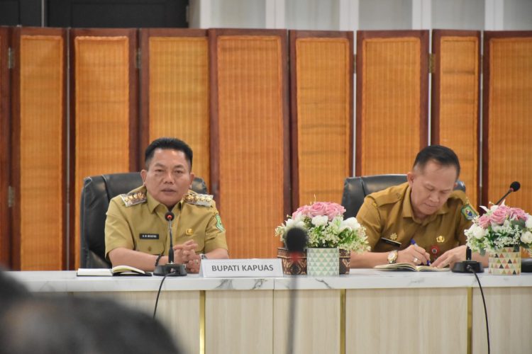 Bupati Pimpin Rapat Perdana Bersama Kepala OPD
