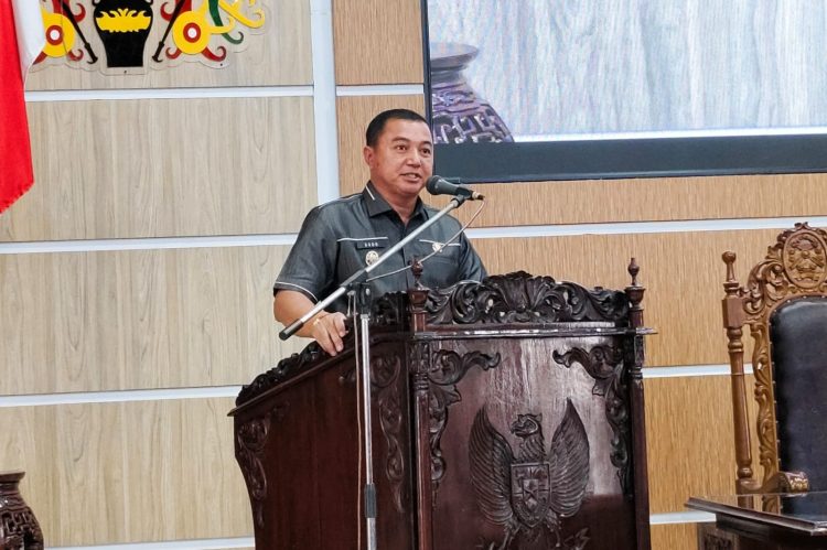 Wabup Hadiri Paripurna Lanjutan Pembahasan 6 Raperda