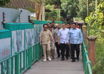 Gubernur Kunjungi Wisata Edukasi Hutan Kota Nyaru Menteng