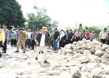 Gubernur Respon Cepat Atasi Jalan Rusak di Barsel