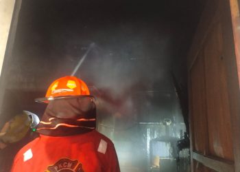 Kebakaran di Hotel Hawai Hanguskan Ruang Karaoke