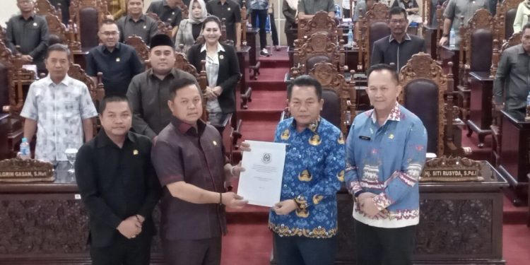 DPRD Kapuas Dorong Pemda Tingkatkan PAD Lewat Kebijakan Pajak & Belanja Produktif