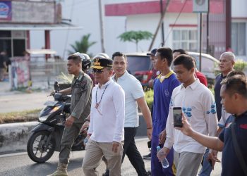 Siswa SMA Antusias Jalan Sehat Bersama Gubernur
