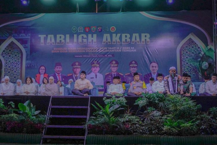 Tabligh Akbar Polda Kalteng, Gubernur: Doa Rakyat Adalah Sumber Kekuatan Utama