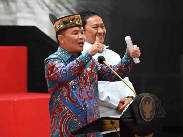 Gubernur dan Wakil Tutup Grand Final Cerdas Cermat Empat Pilar