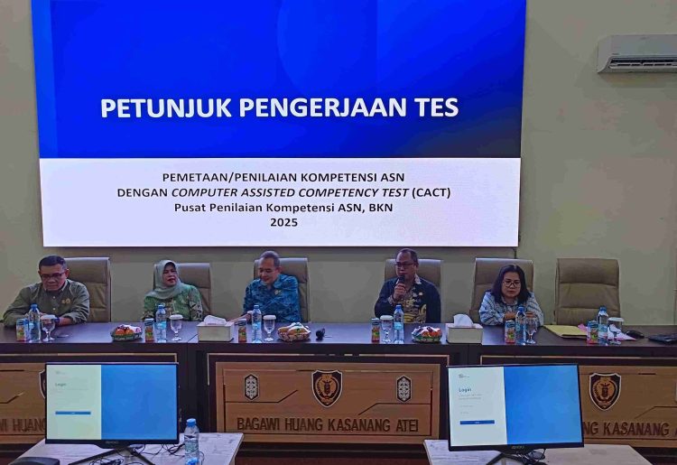 Kepala BKD Provinsi Kalteng Resmi Tutup Kegiatan Pemetaan Potensi dan Kompetensi ASN