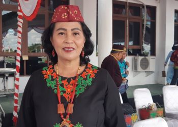 Bupati dan Wakil Bupati Patut Menerima Gelar Kehormatan Adat Dayak