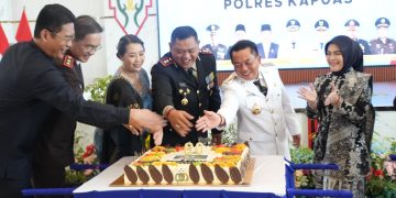 ‎Bupati Terima Penghargaan dari Kapolres, Wujud Sinergitas yang Kuat  ‎