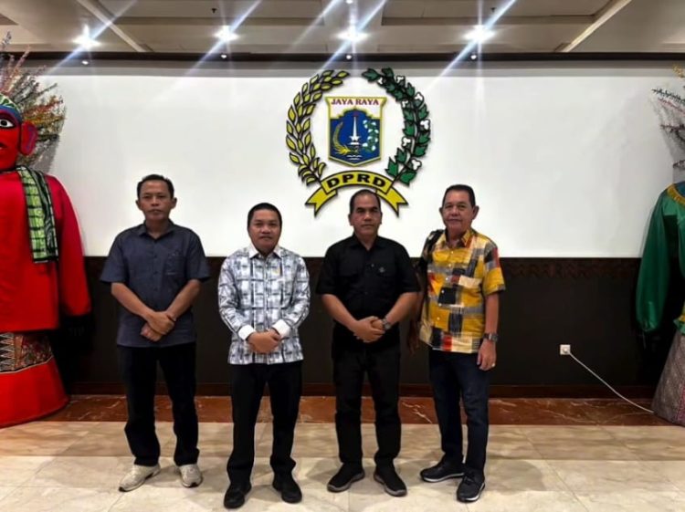 DPRD Perdalam Raperda ke Kementerian PKP