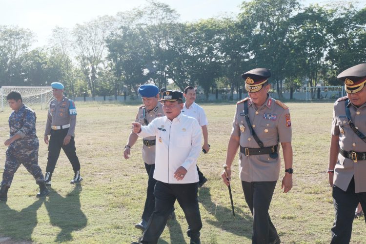 ‎Bupati Hadiri Upacara Tabur Bunga di DAS Kapuas