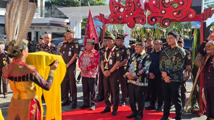 Bupati Sambut Kunjungan Kerja Kajati Kalteng di Kapuas 