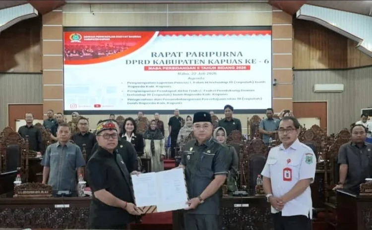 DPRD Gelar Rapat Paripurna Pengesahan 9 Raperda