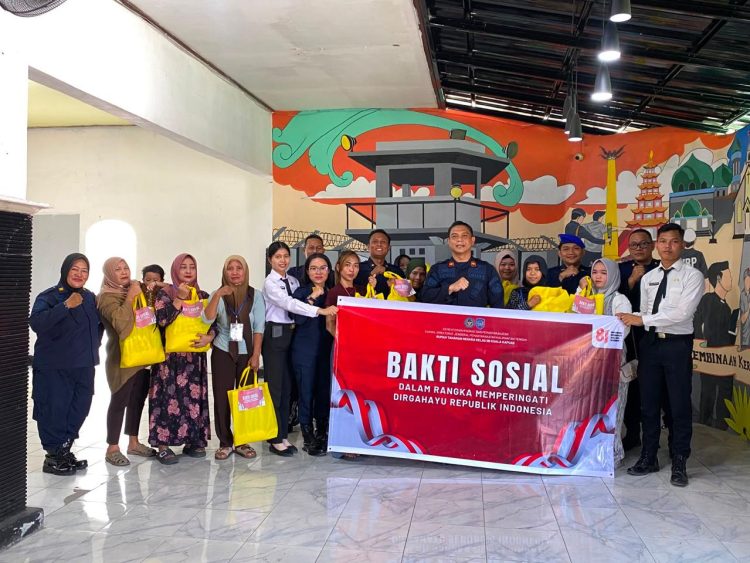 Semarak HUT RI ke-81, Rutan Kuala Kapuas Bagikan Sembako untuk Keluarga Warga Binaan 
